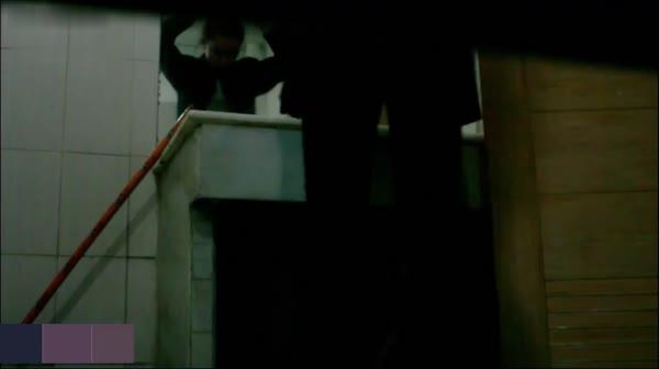 大陸超經典盜攝輯：怪咖潛入醫學院校錄得大量女生如廁 各色嫩穴不勝枚舉（五）